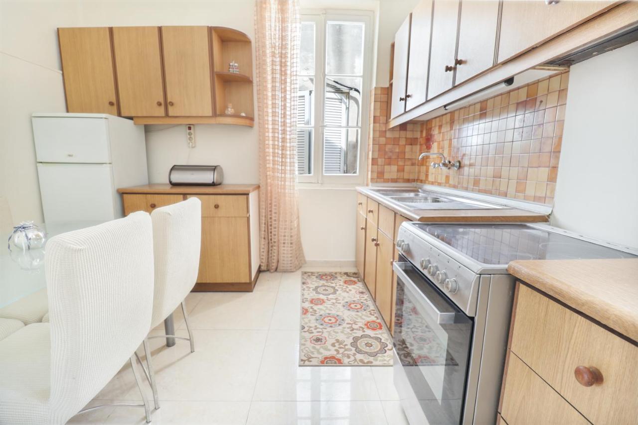 Down Town Apartment By Corfuescapes Corfu  Екстериор снимка